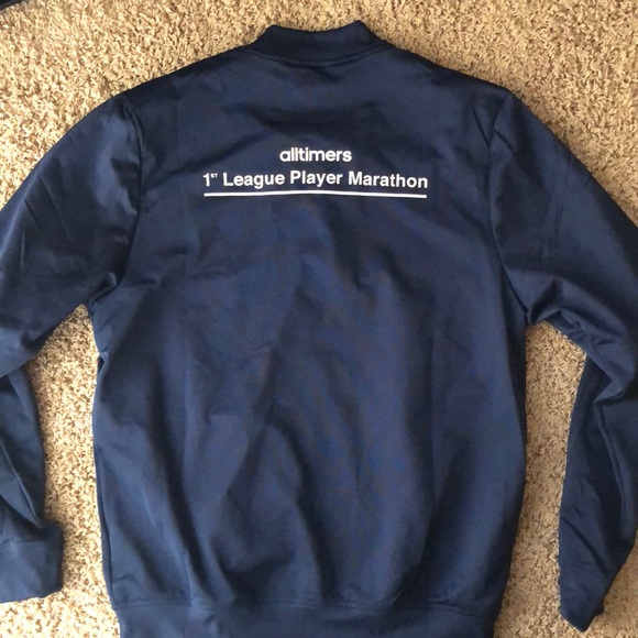 Limited edition Adidas Skateboard jacket & shorts - Picture 3 of 5